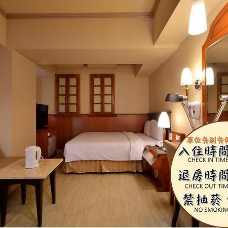 Goodness Hotel Kaohsiung Luaran gambar