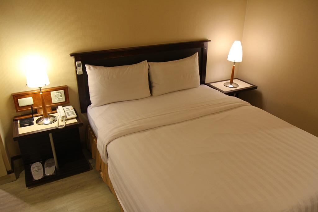 Goodness Hotel Kaohsiung Luaran gambar